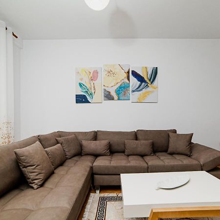 Ajla Apartment Durres Ngoại thất bức ảnh